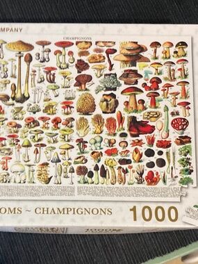 NEW YORK PUZZLE CO. 1000 PC MUSHROOM PUZZLE